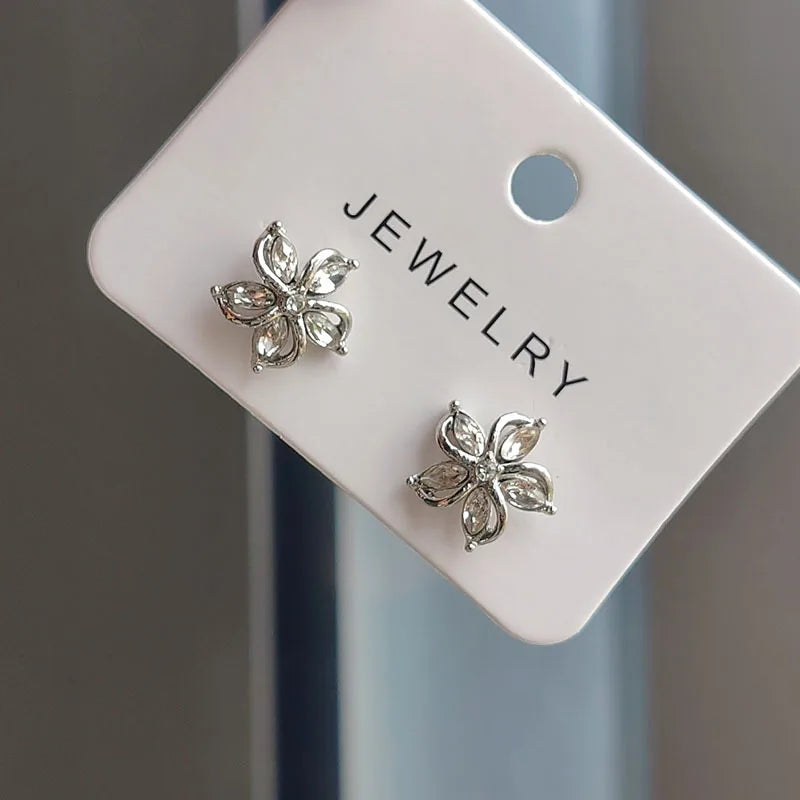 Dainty Flower Stud Earrings